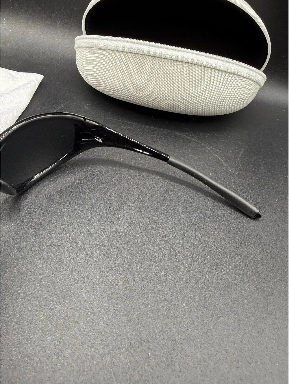 Oakley Encounter Polished Black/Black Iridium Polarized OO9091-05 - Picture 7 of 11